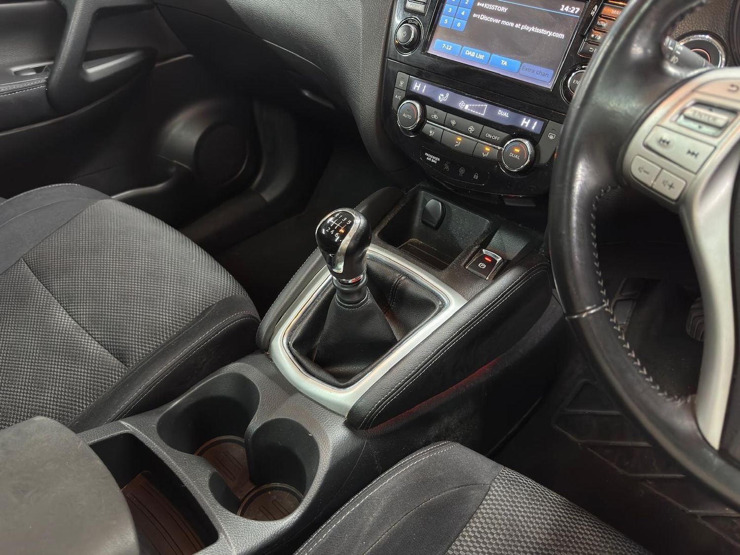 Used Nissan Qashqai 2015 for sale - 77993070: Photo 22