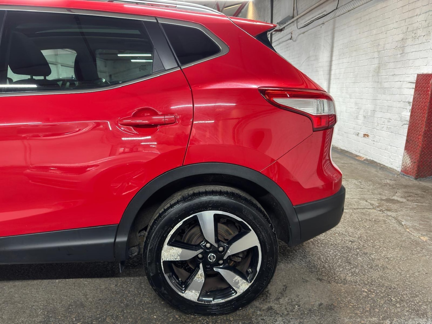 Used Nissan Qashqai 2015 for sale - 77993070: Photo 39