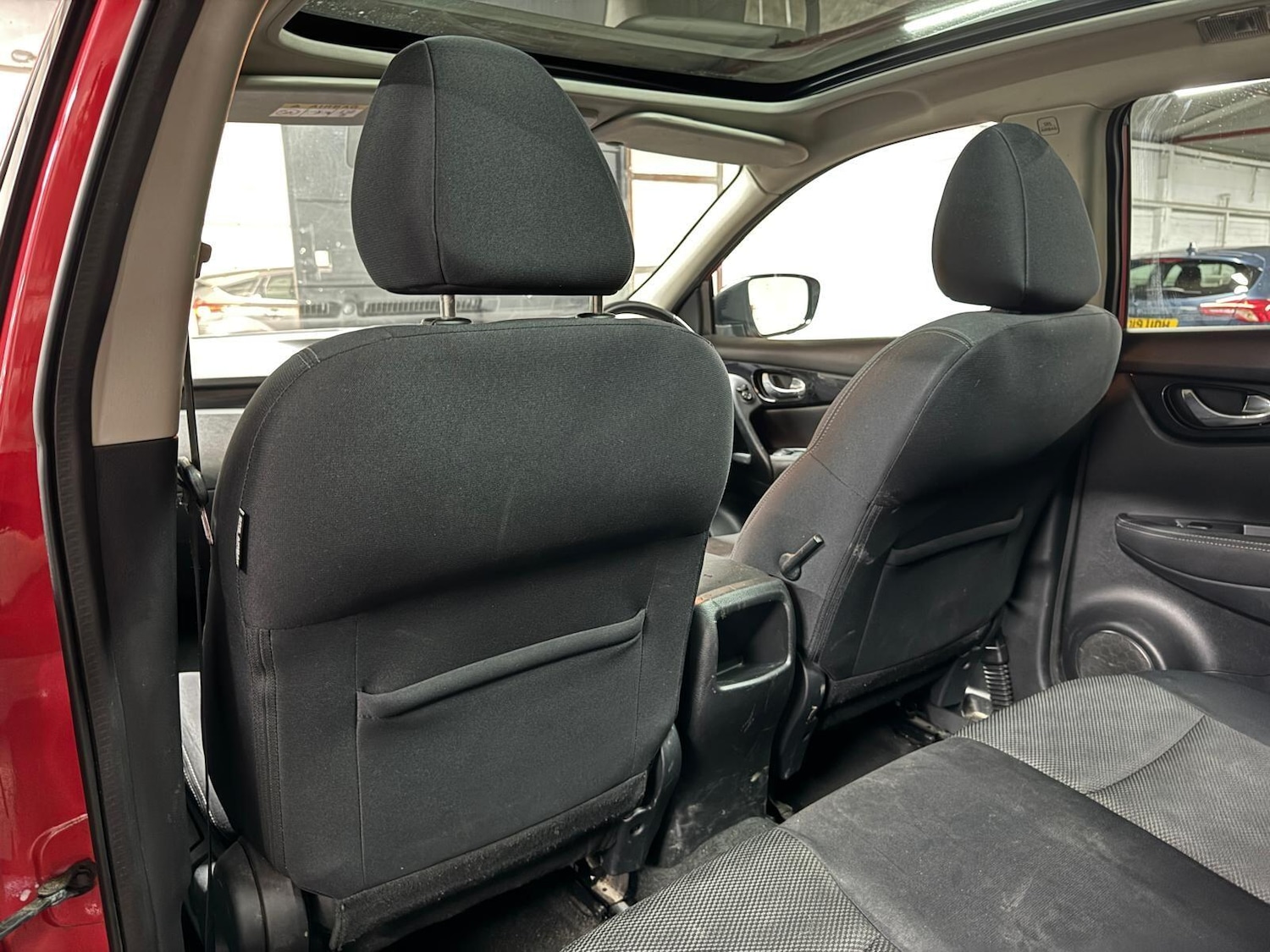 Used Nissan Qashqai 2015 for sale - 77993070: Photo 40