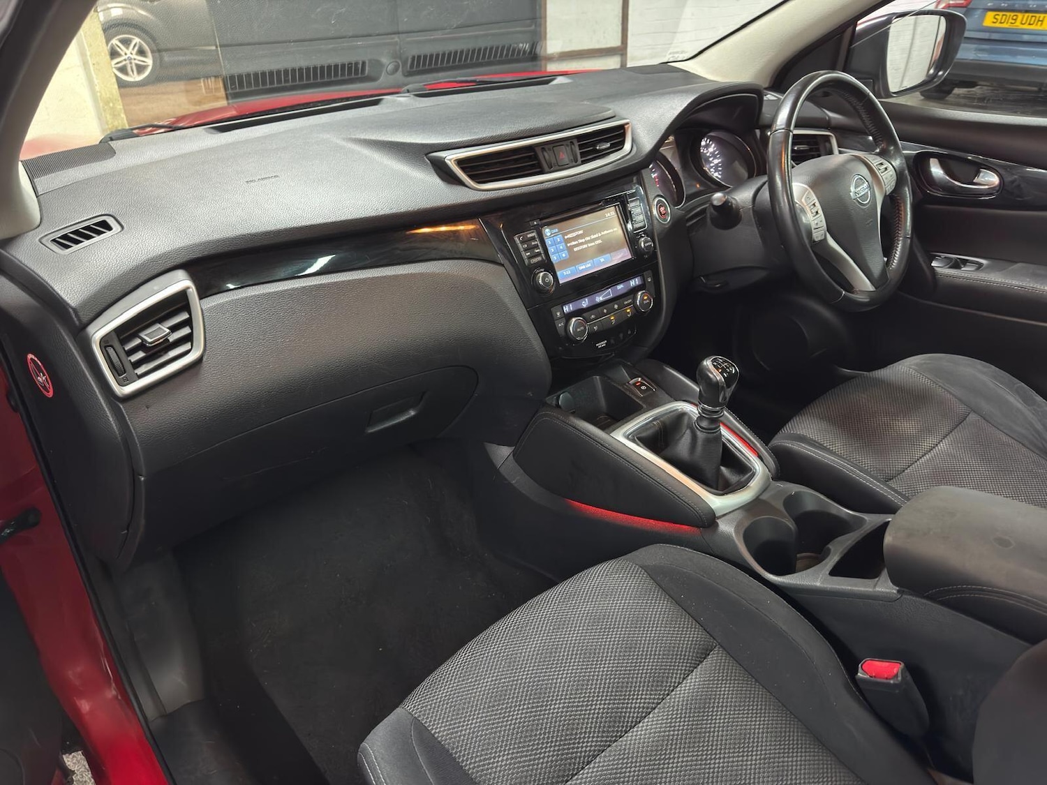 Used Nissan Qashqai 2015 for sale - 77993070: Photo 42