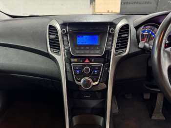 Used Hyundai i30 2015 for sale - 75377805: Photo