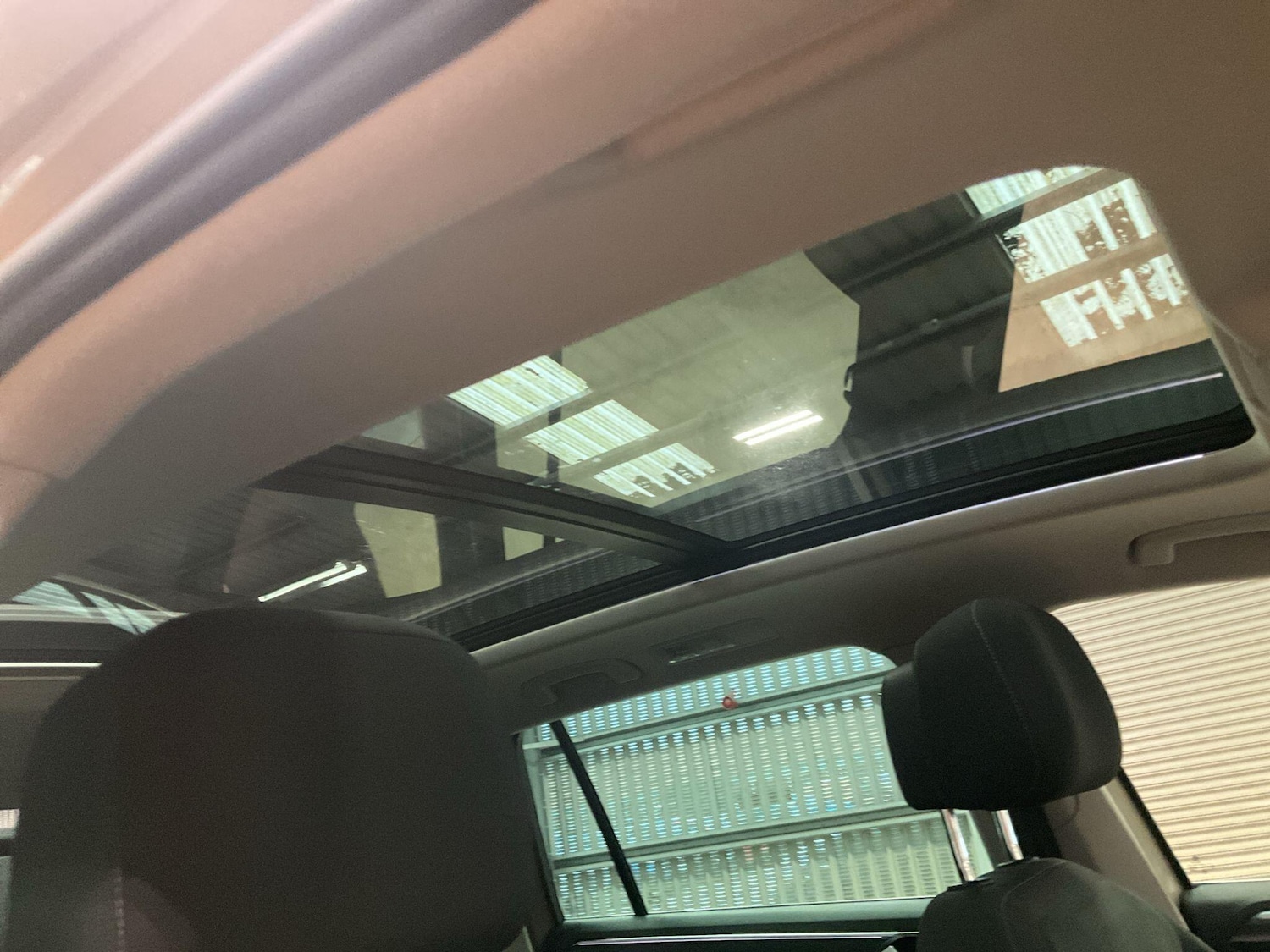 Used Volkswagen Tiguan 2016 for sale - 77723234: Photo 6