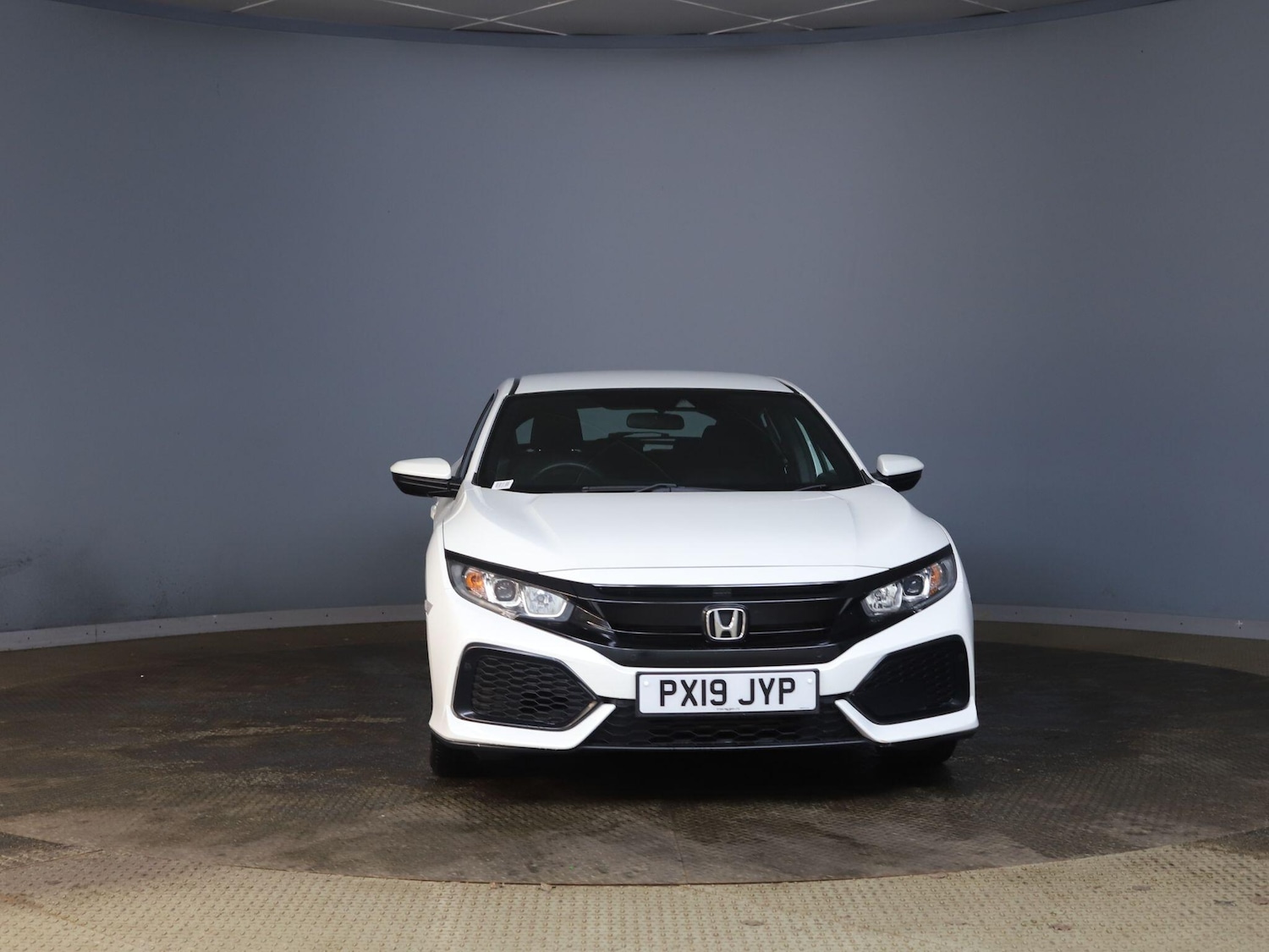 Used Honda Civic 2019 for sale - 76498890: Photo 6