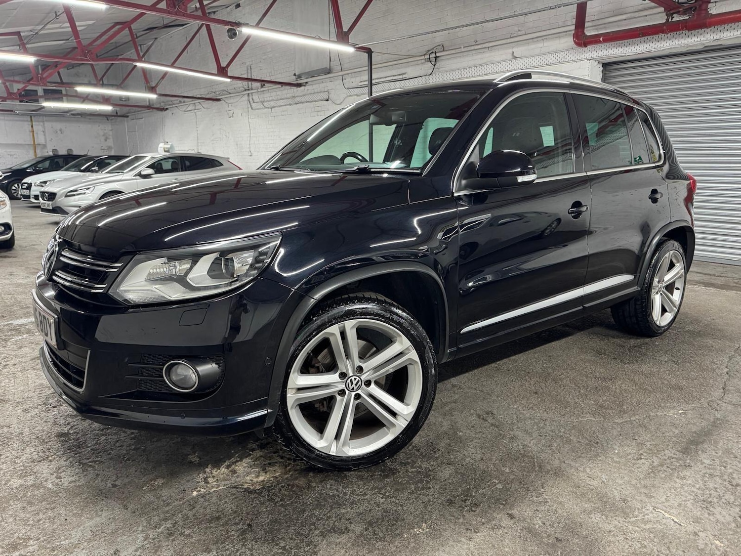 Used Volkswagen Tiguan 2015 for sale - 76597179: Photo 1