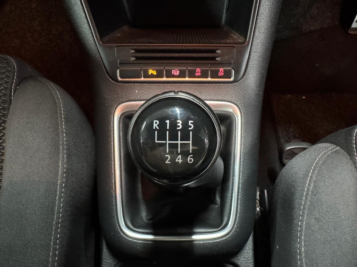 Used Volkswagen Tiguan 2015 for sale - 76597179: Photo 24