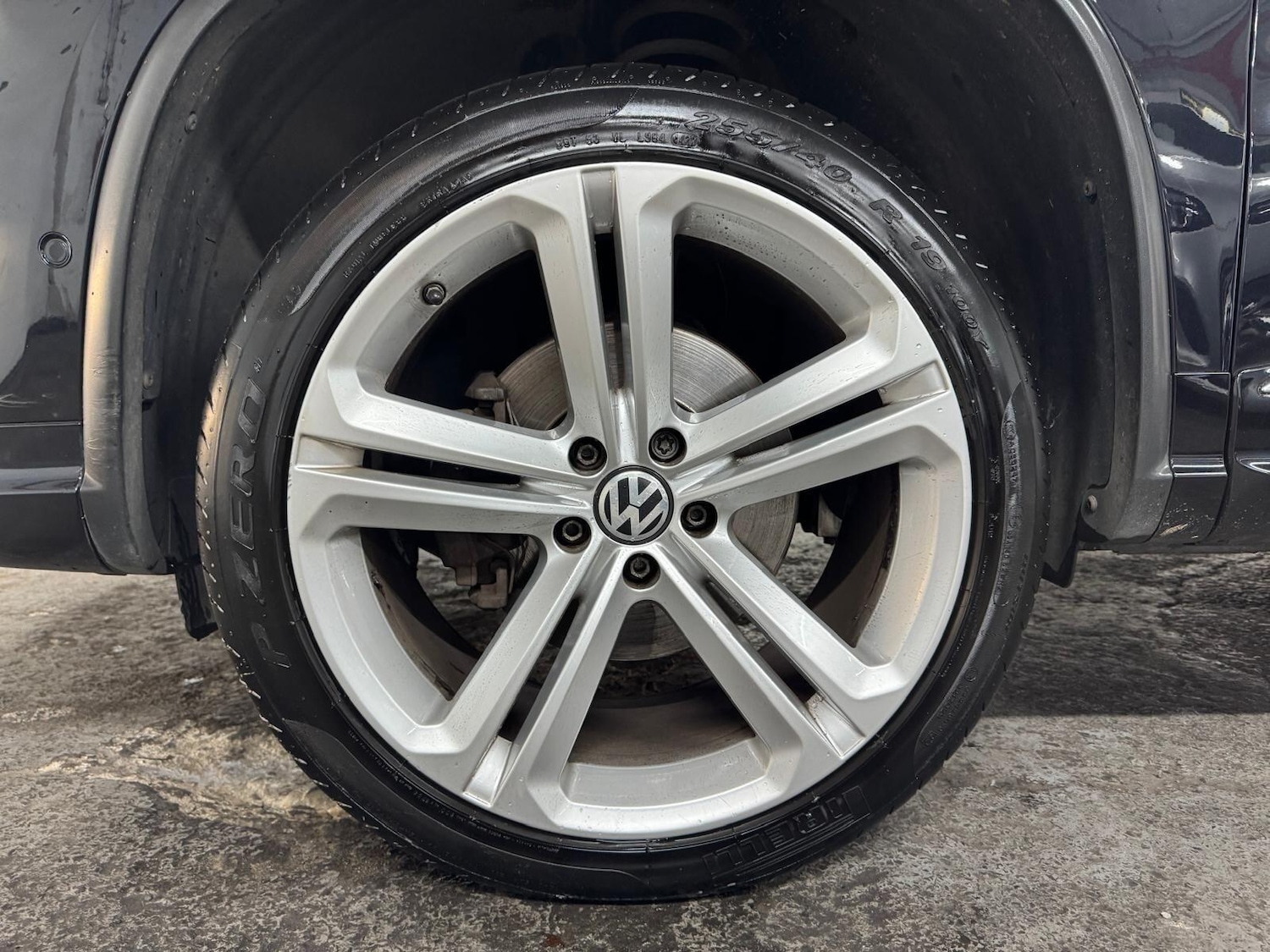 Used Volkswagen Tiguan 2015 for sale - 76597179: Photo 43