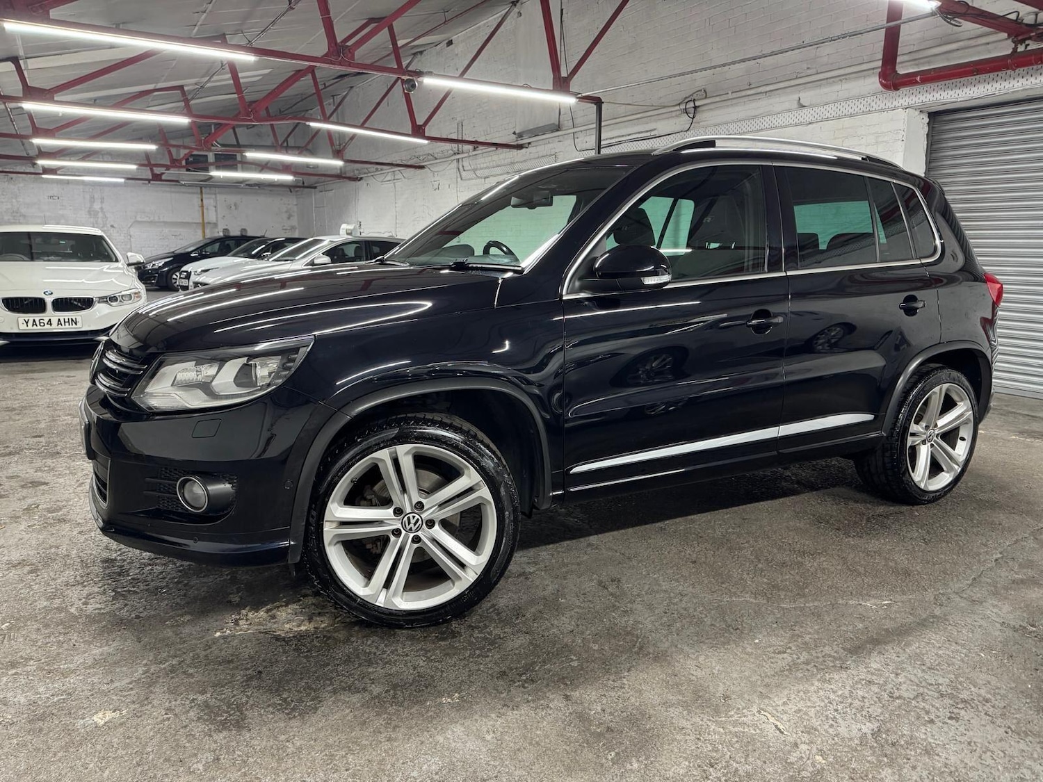 Used Volkswagen Tiguan 2015 for sale - 76597179: Photo 5