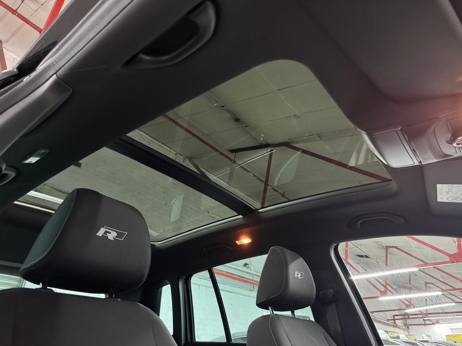 Used Volkswagen Tiguan 2015 for sale - 76597179: Photo 53