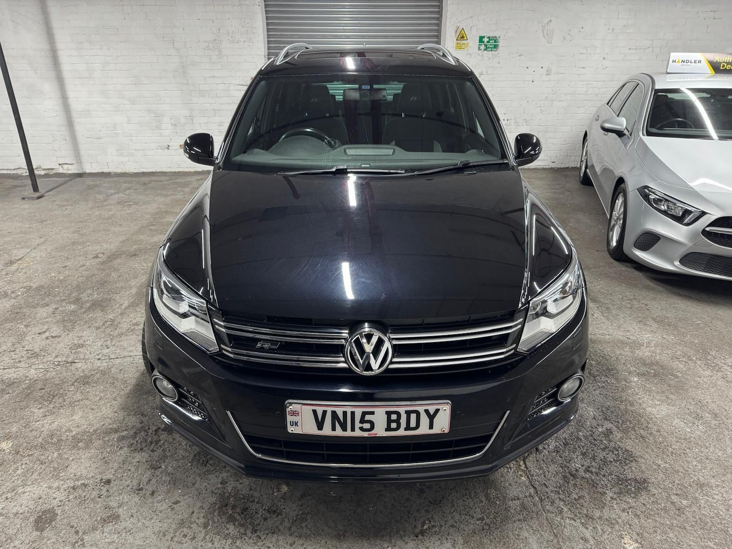 Used Volkswagen Tiguan 2015 for sale - 76597179: Photo 9