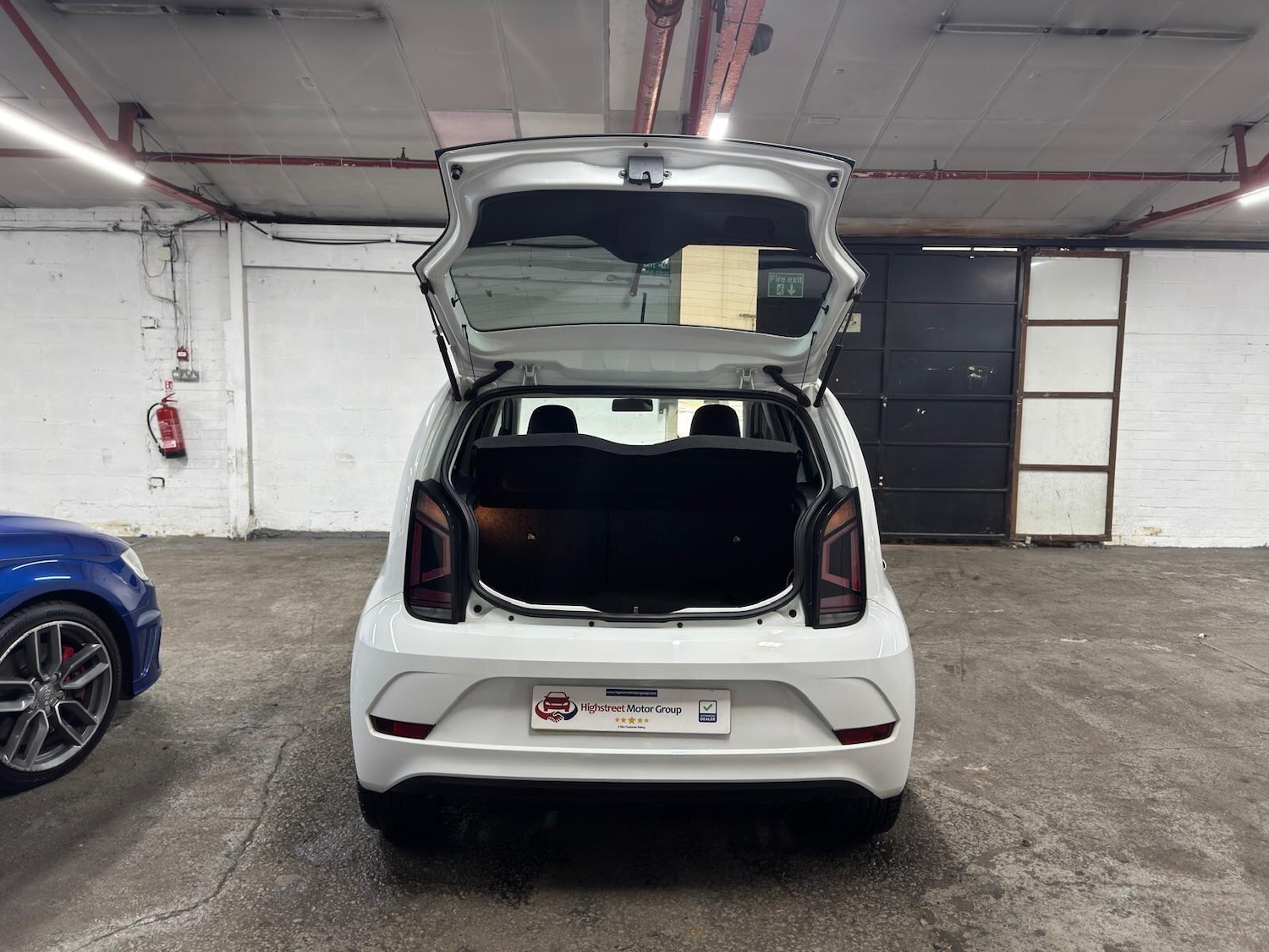 Used Volkswagen up! 2017 for sale - 78205439: Photo 29