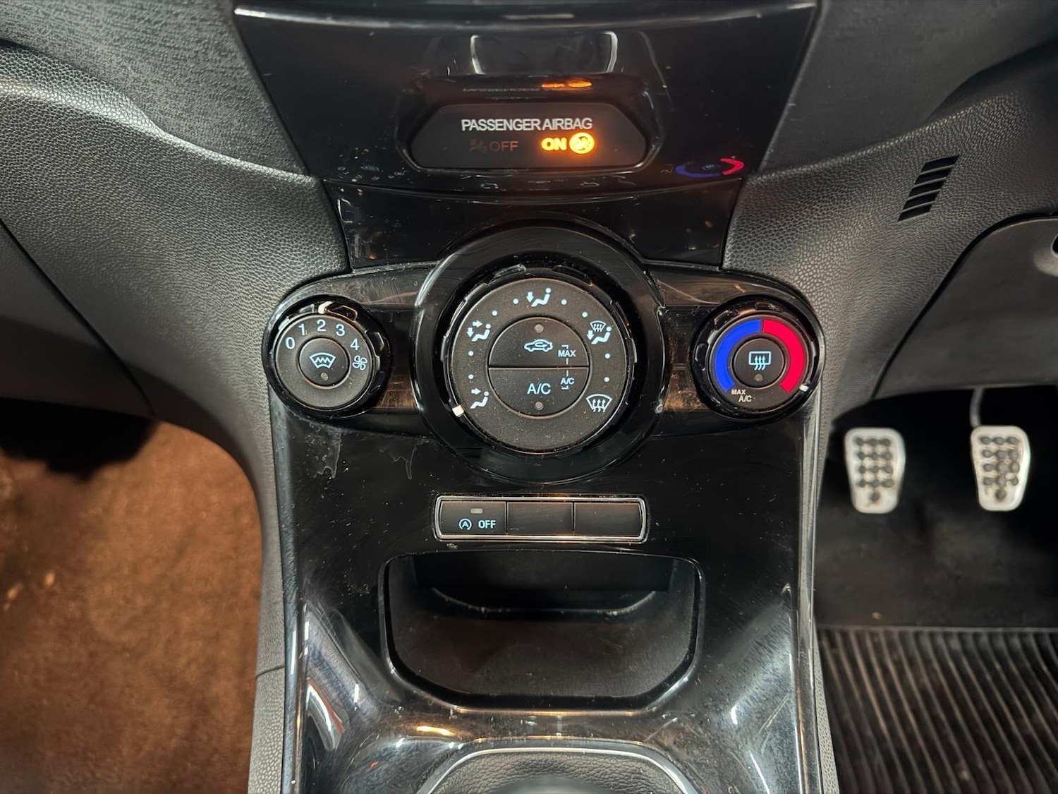 Used Ford Fiesta 2014 for sale - 77109191: Photo 22