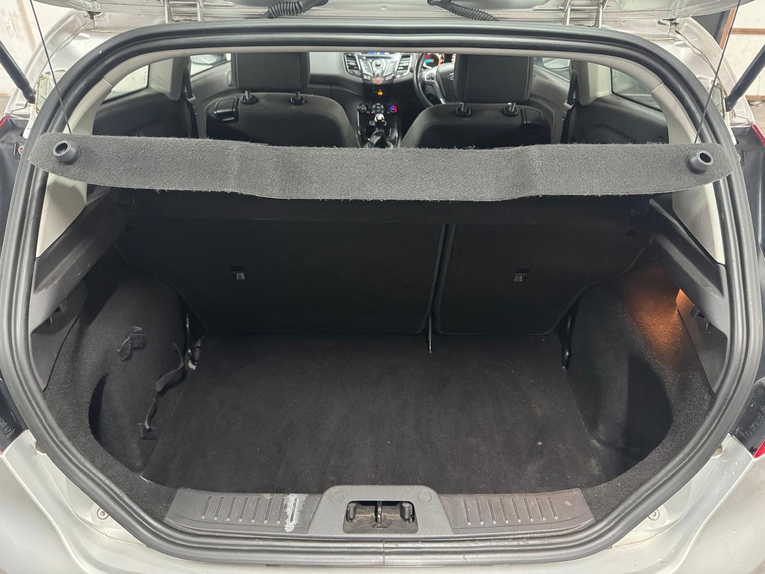 Used Ford Fiesta 2014 for sale - 77109191: Photo 32