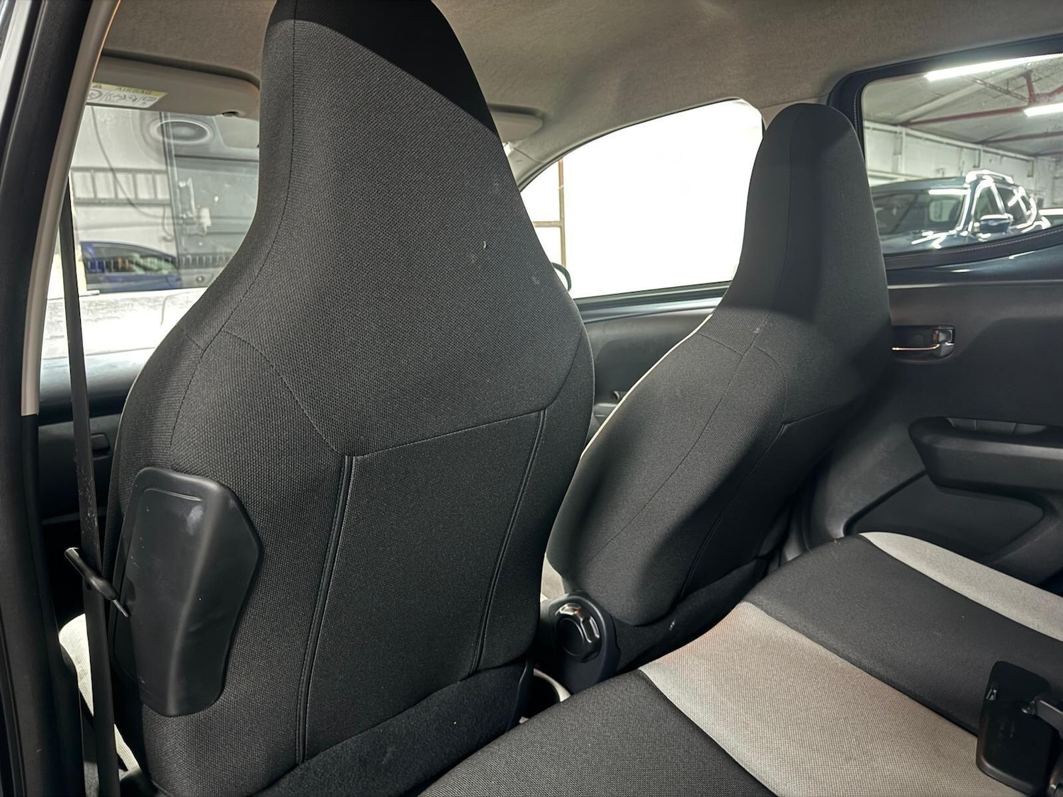 Used Toyota AYGO 2018 for sale - 77254618: Photo 19