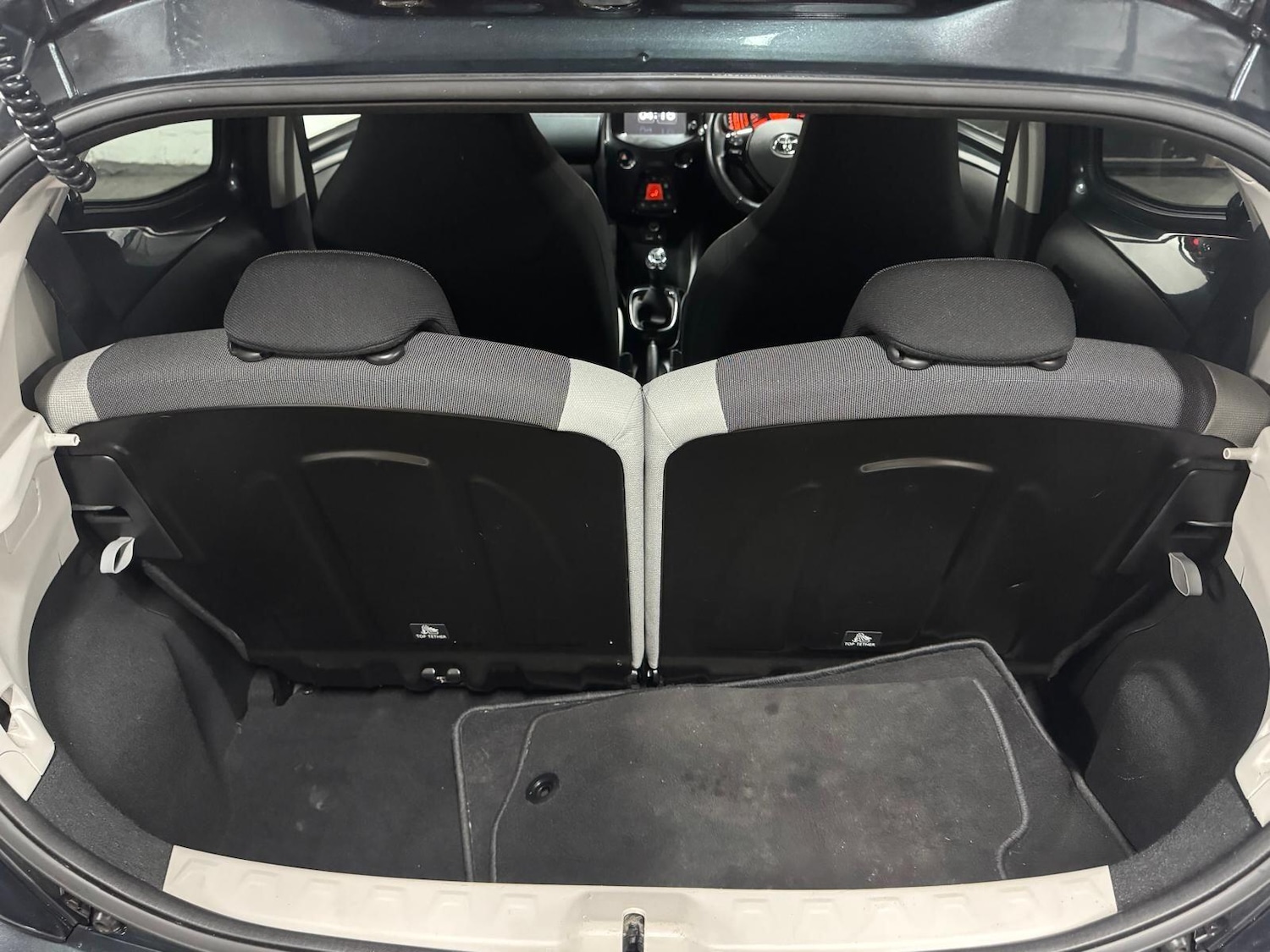 Used Toyota AYGO 2018 for sale - 77254618: Photo 24