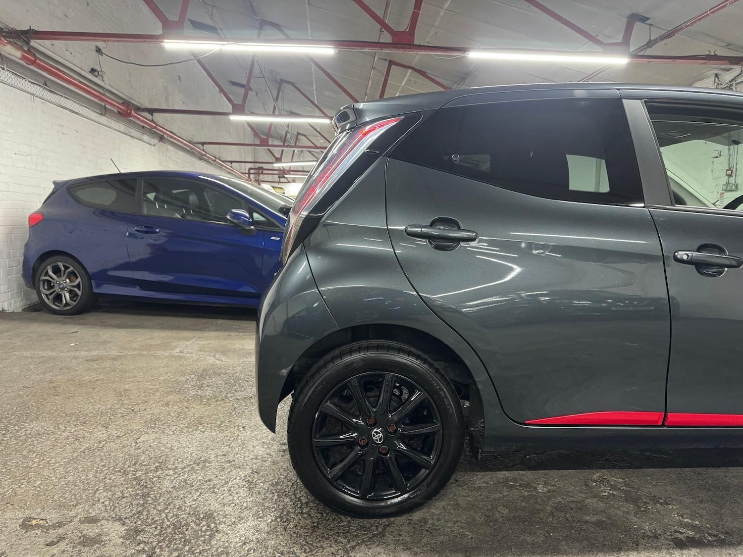 Used Toyota AYGO 2018 for sale - 77254618: Photo 28