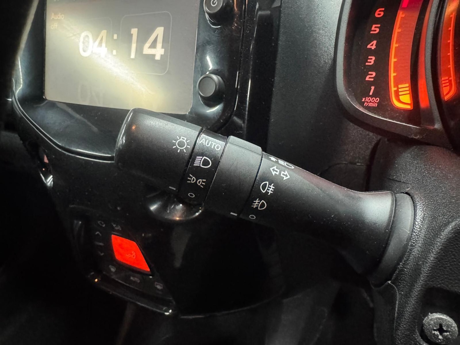 Used Toyota AYGO 2018 for sale - 77254618: Photo 34