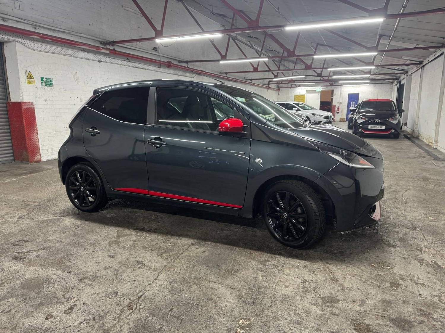 Used Toyota AYGO 2018 for sale - 77254618: Photo 43