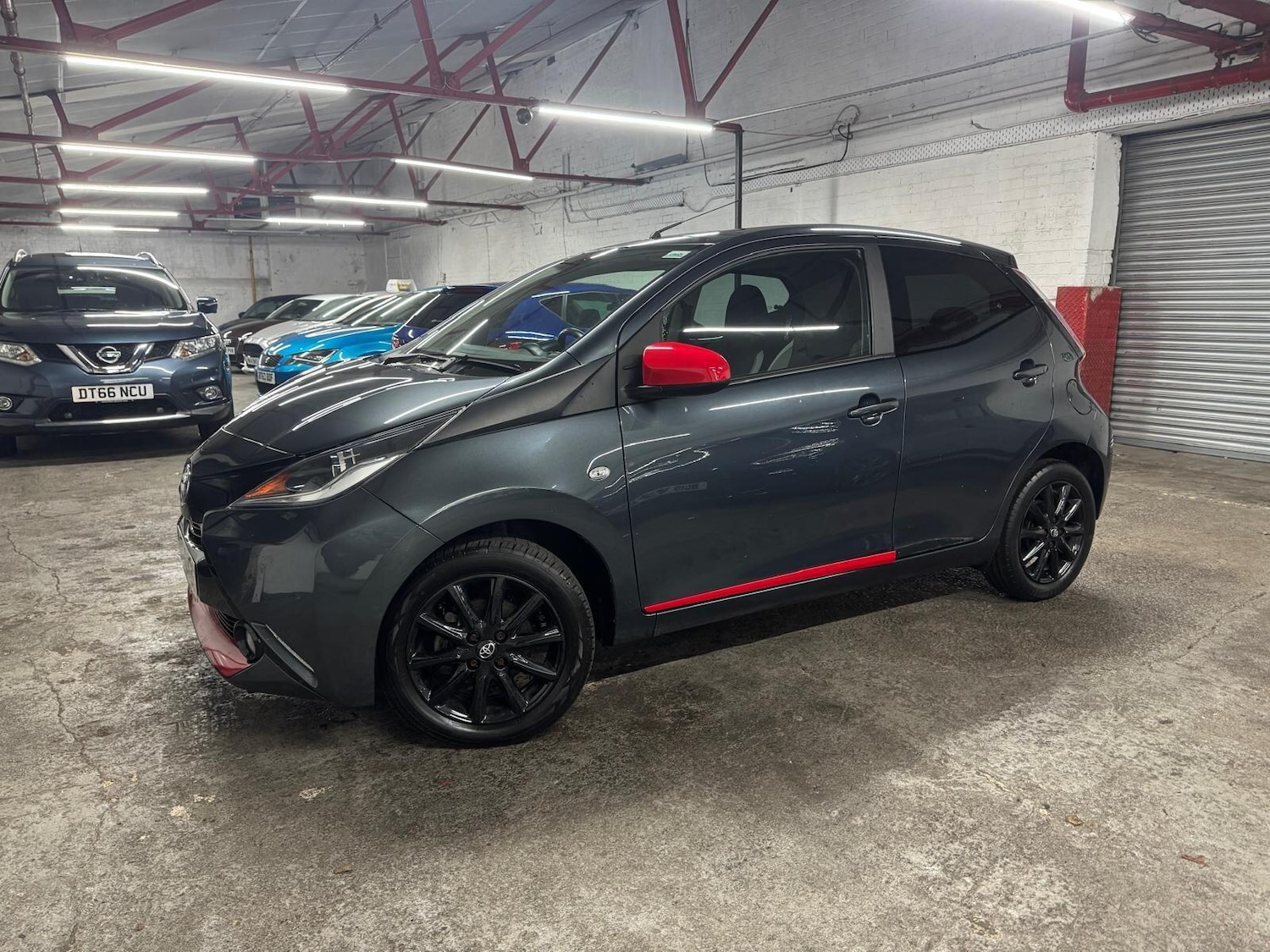 Used Toyota AYGO 2018 for sale - 77254618: Photo 46