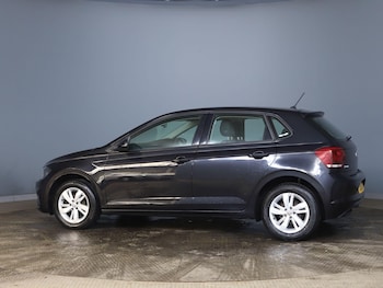 Used Volkswagen Polo 2018 for sale - 77386453: Photo