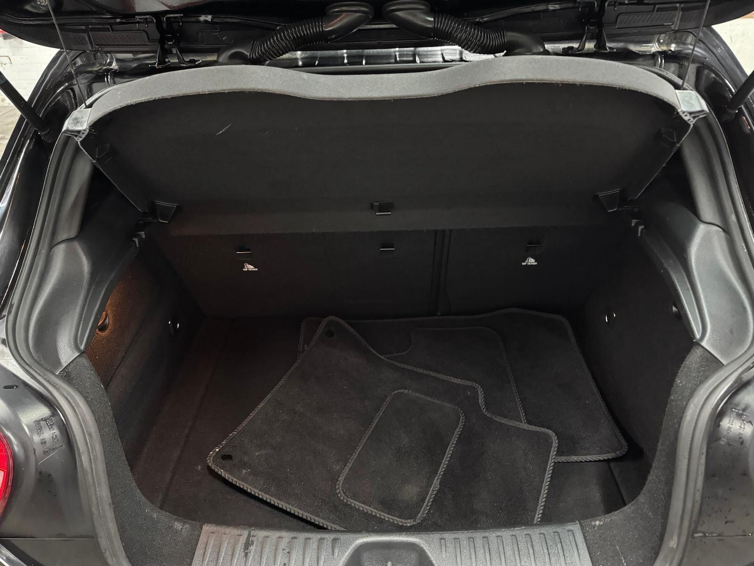 Used Mercedes-Benz A-Class 2014 for sale - 77387262: Photo 26