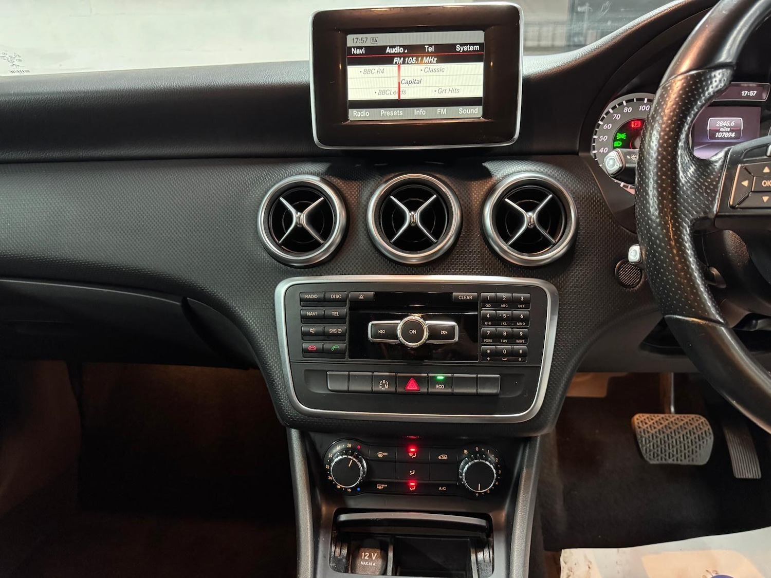 Used Mercedes-Benz A-Class 2014 for sale - 77387262: Photo 44