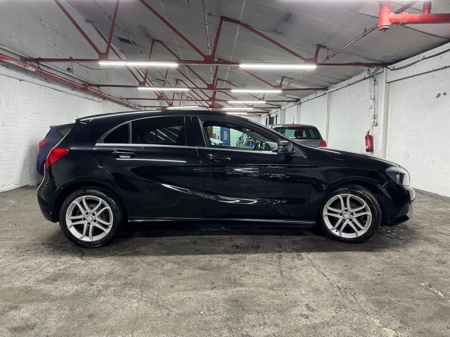 Used Mercedes-Benz A-Class 2014 for sale - 77387262: Photo 57