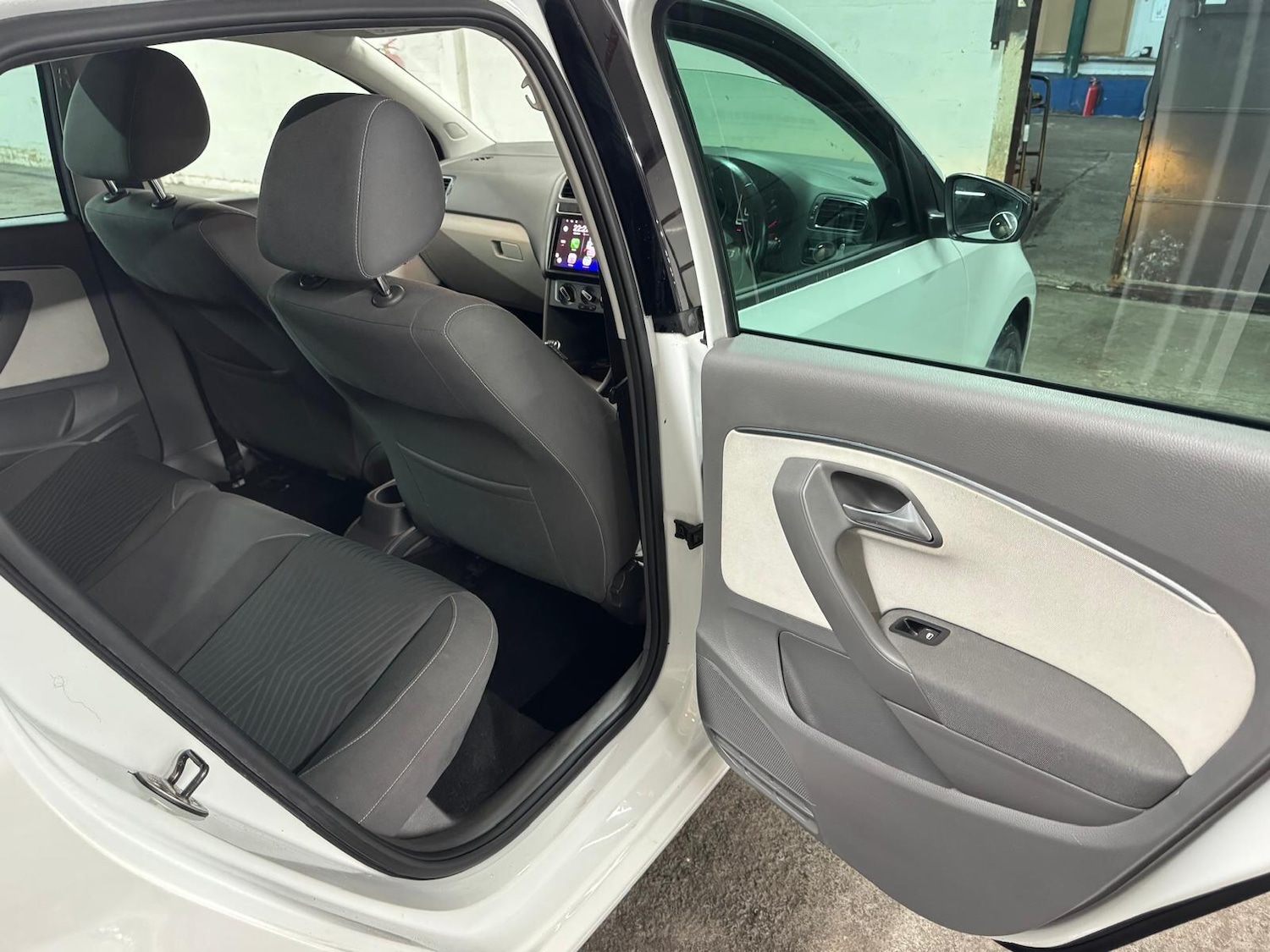 Used Volkswagen Polo 2015 for sale - 76935845: Photo 21