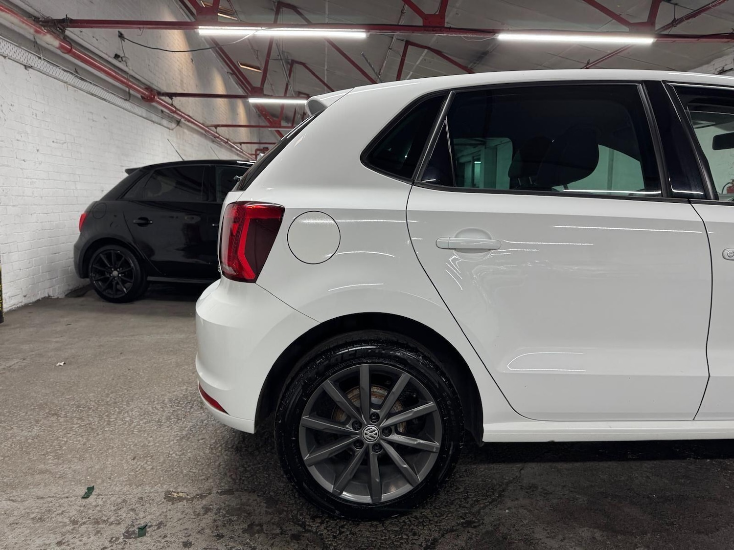 Used Volkswagen Polo 2015 for sale - 76935845: Photo 25