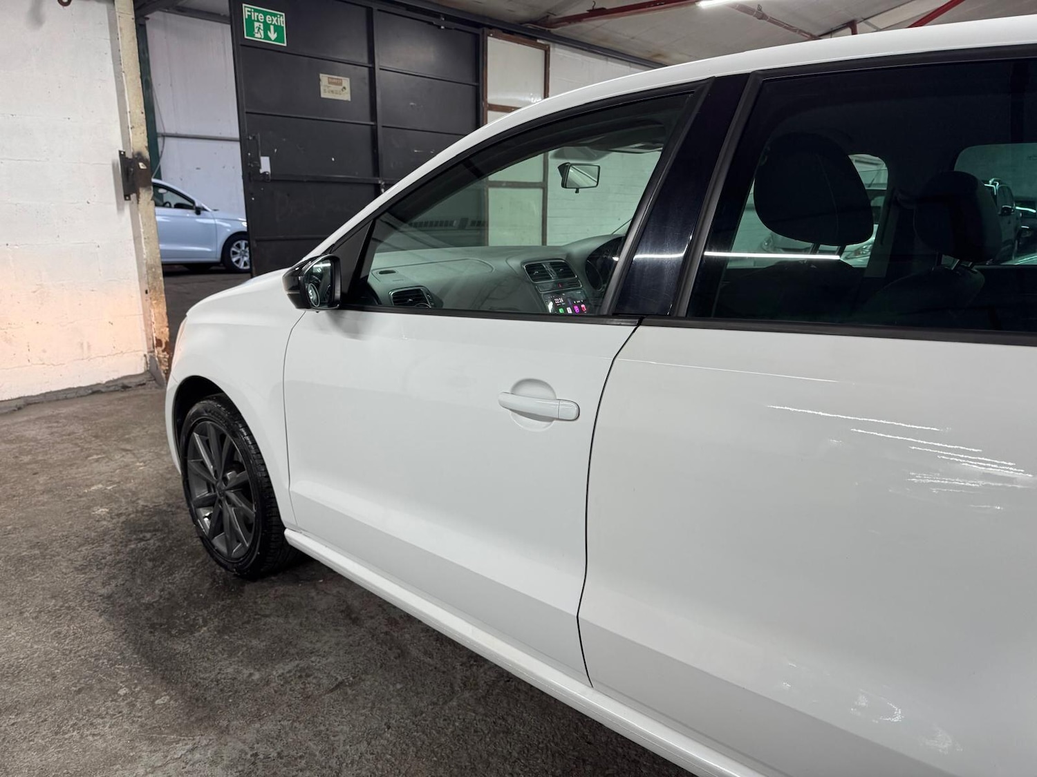 Used Volkswagen Polo 2015 for sale - 76935845: Photo 30