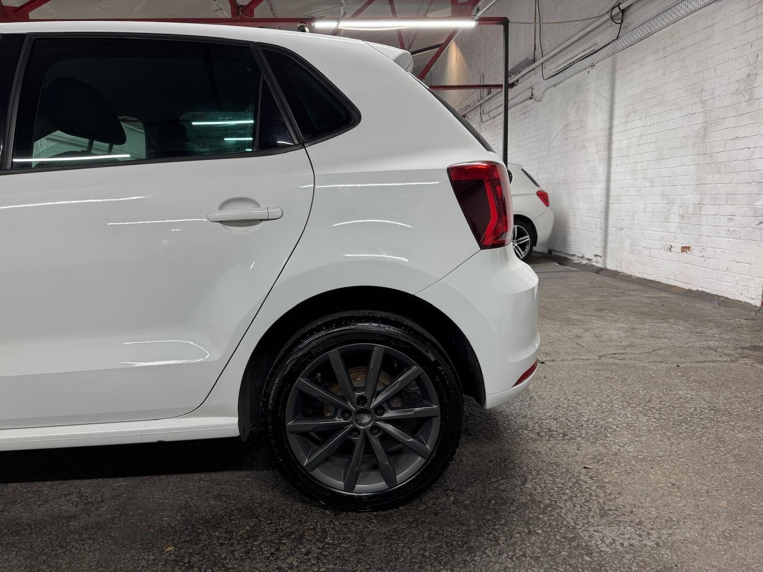 Used Volkswagen Polo 2015 for sale - 76935845: Photo 34