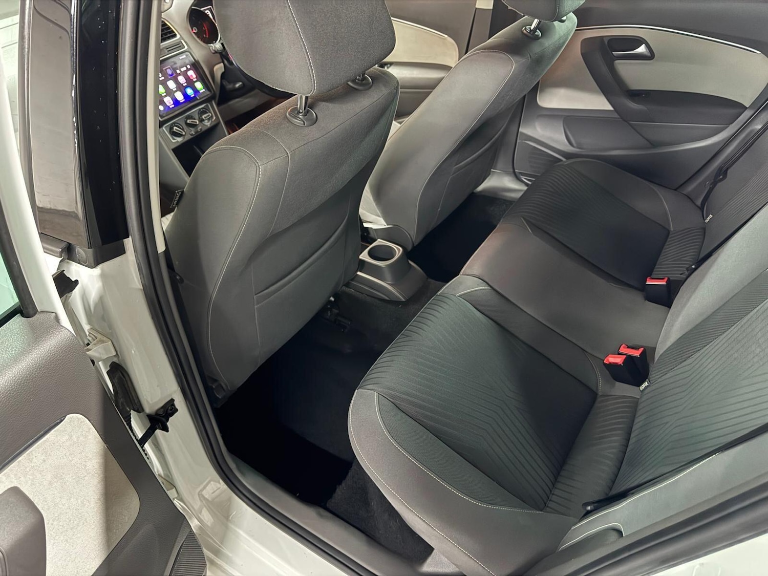 Used Volkswagen Polo 2015 for sale - 76935845: Photo 35