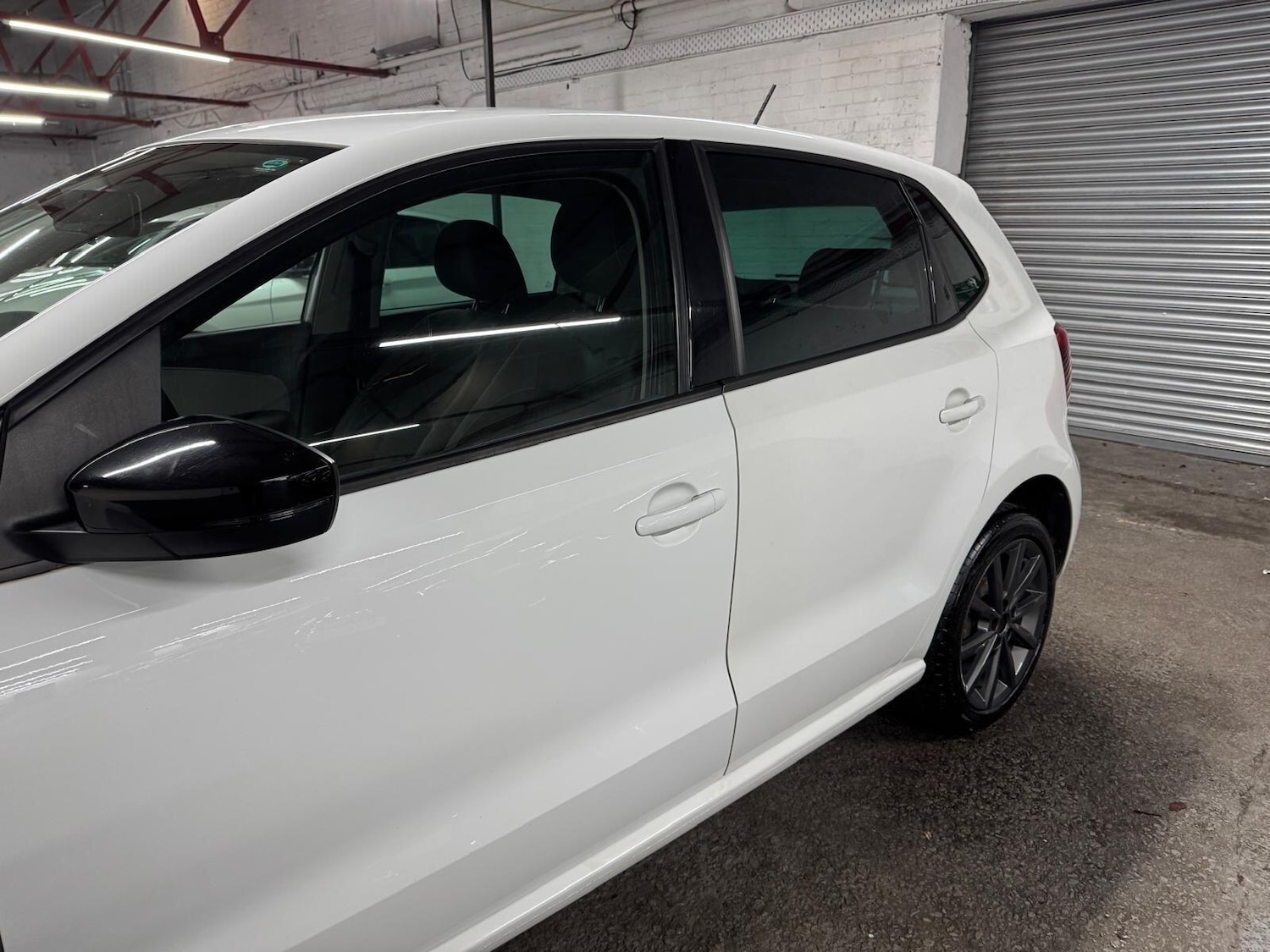 Used Volkswagen Polo 2015 for sale - 76935845: Photo 40