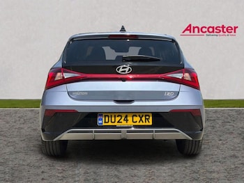 Used Hyundai i20 2024 for sale - 79102375: Photo