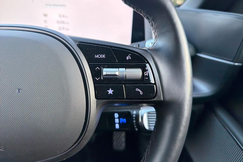 Used Hyundai IONIQ 6 2024 for sale - 77082329: Photo 22