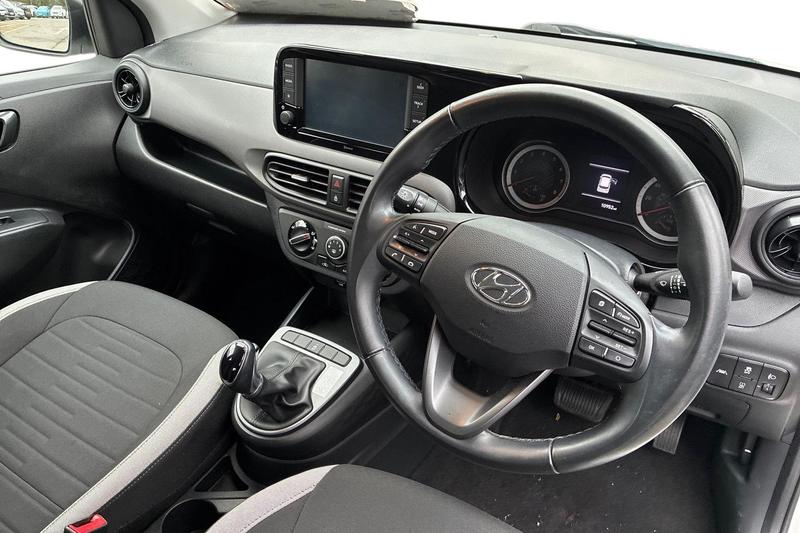 Used Hyundai i10 2021 for sale - 76949057: Photo 12