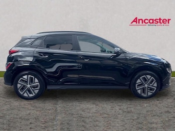 Used Hyundai KONA 2023 for sale - 79102386: Photo