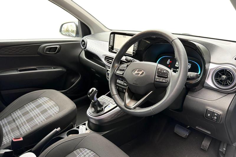 Used Hyundai i10 2024 for sale - 77878359: Photo 10