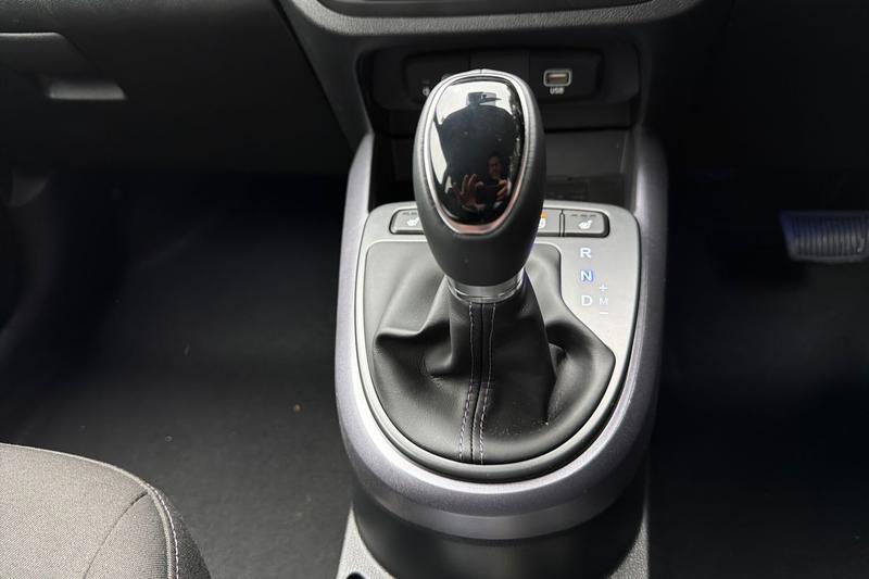 Used Hyundai i10 2024 for sale - 77878359: Photo 14