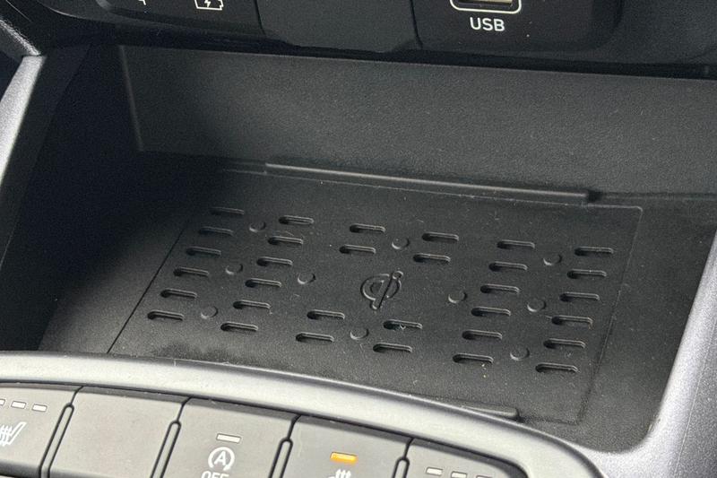 Used Hyundai i10 2024 for sale - 77878359: Photo 29