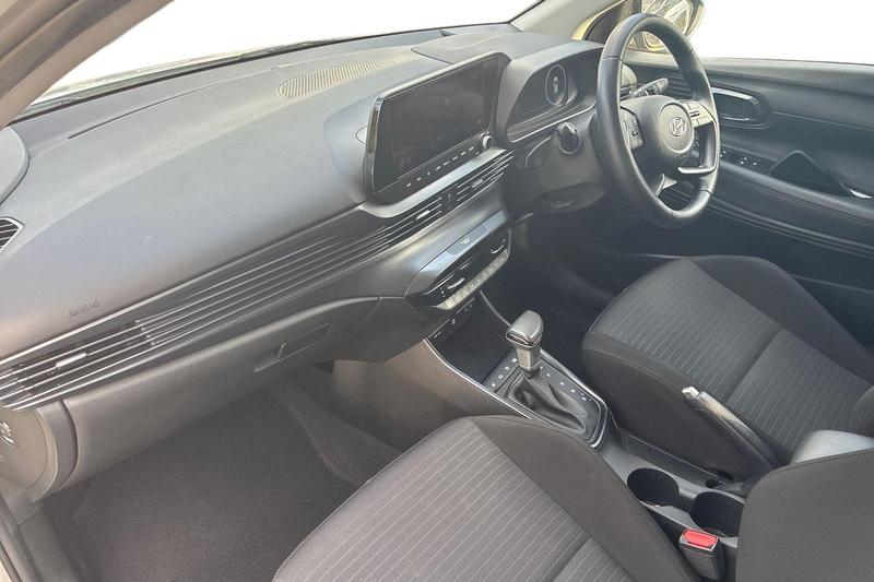 Used Hyundai i20 2023 for sale - 77809645: Photo 13