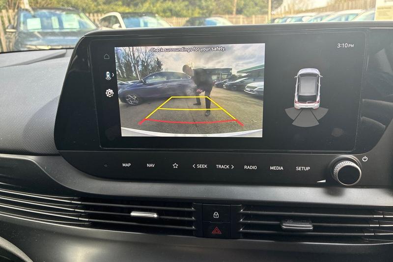 Used Hyundai i20 2023 for sale - 77809645: Photo 19