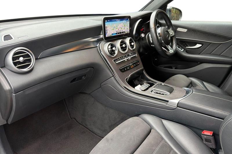 Used Mercedes-Benz GLC 2021 for sale - 76819301: Photo 13