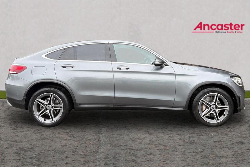 Used Mercedes-Benz GLC 2021 for sale - 76819301: Photo 2