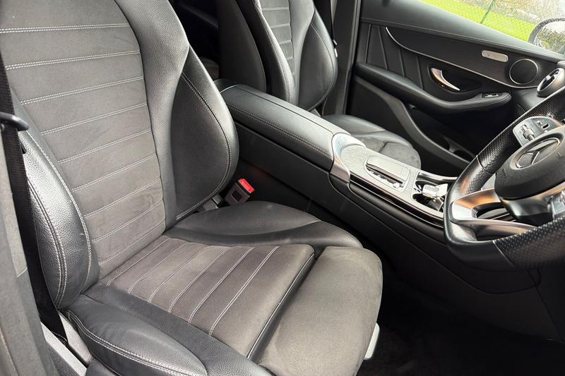 Used Mercedes-Benz GLC 2021 for sale - 76819301: Photo 25