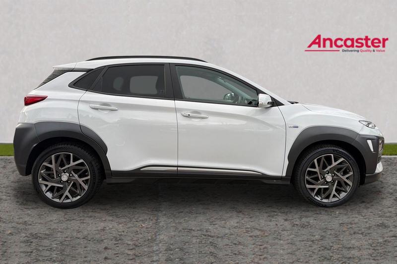 Used Hyundai KONA 2021 for sale - 76716373: Photo 2