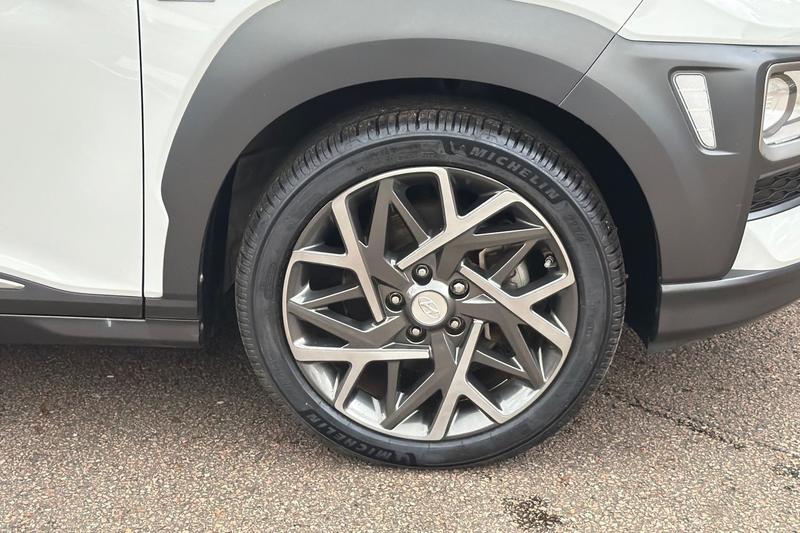 Used Hyundai KONA 2021 for sale - 76716373: Photo 9