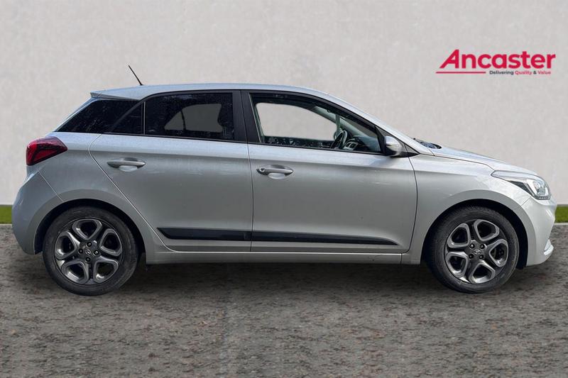 Used Hyundai i20 2019 for sale - 77367764: Photo 2