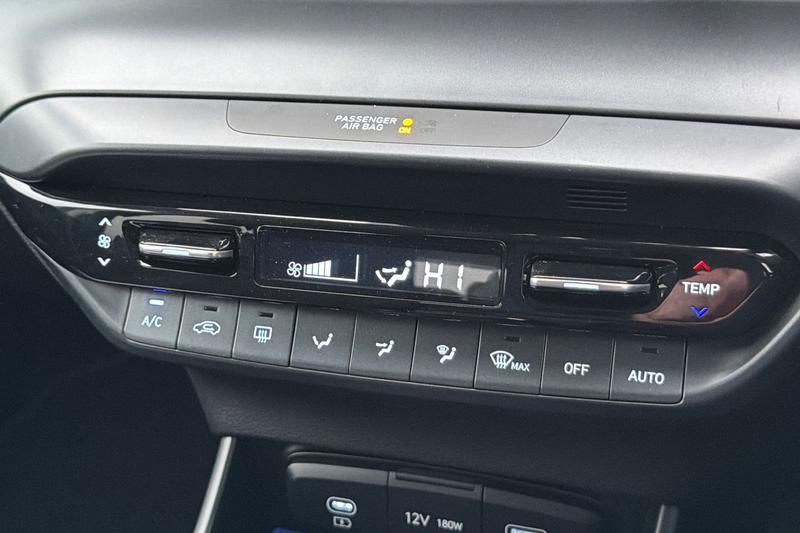 Used Hyundai i20 2024 for sale - 77211043: Photo 15