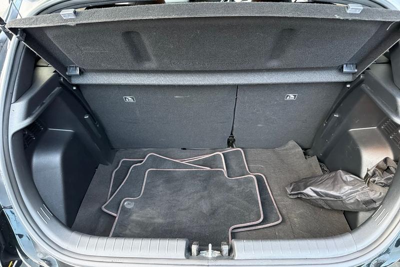 Used Hyundai i20 2024 for sale - 77254333: Photo 24