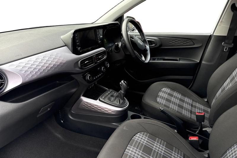 Used Hyundai i10 2024 for sale - 76038216: Photo 13